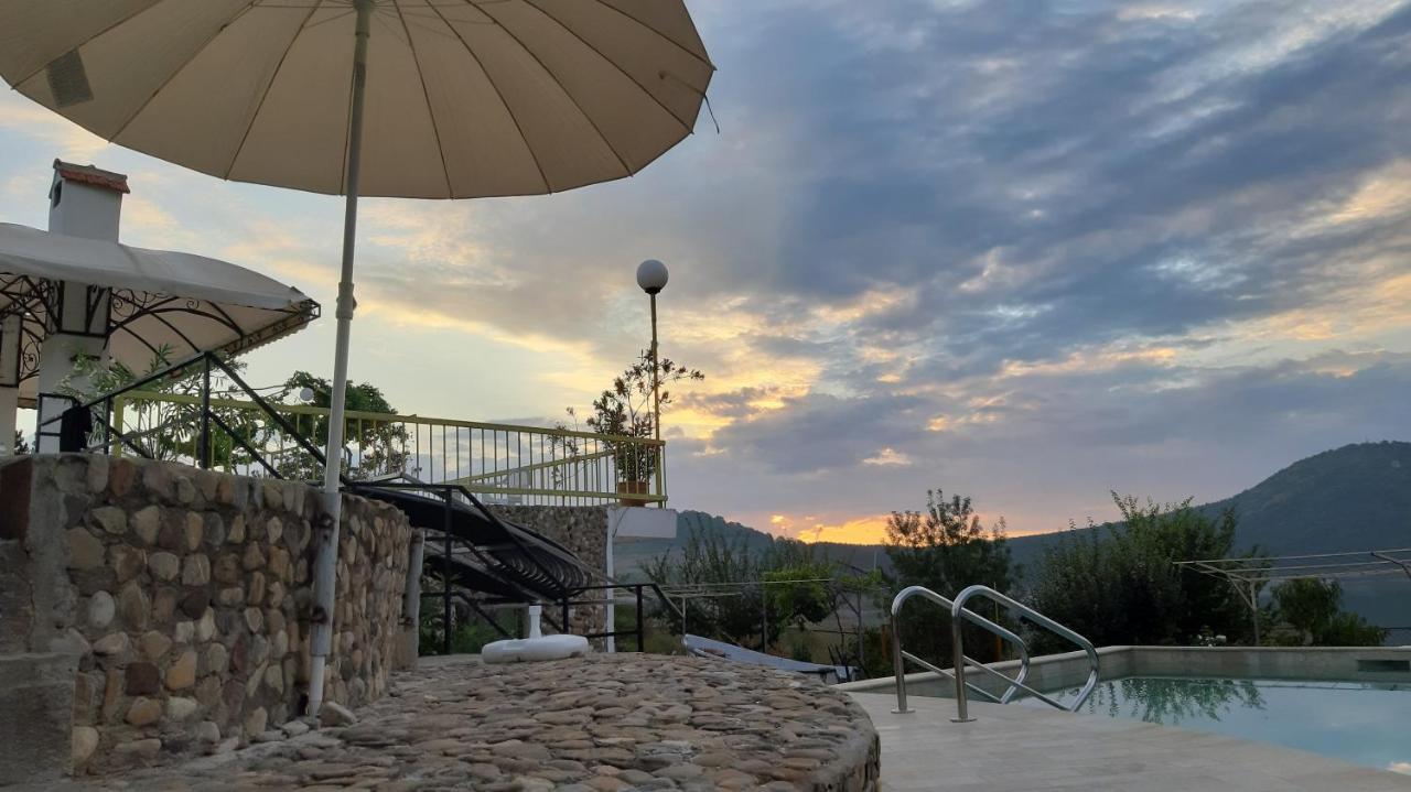 Family Hotel Belvedere Dulgopol Экстерьер фото