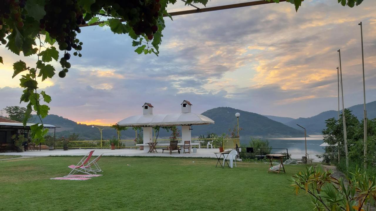 Family Hotel Belvedere Dulgopol Экстерьер фото