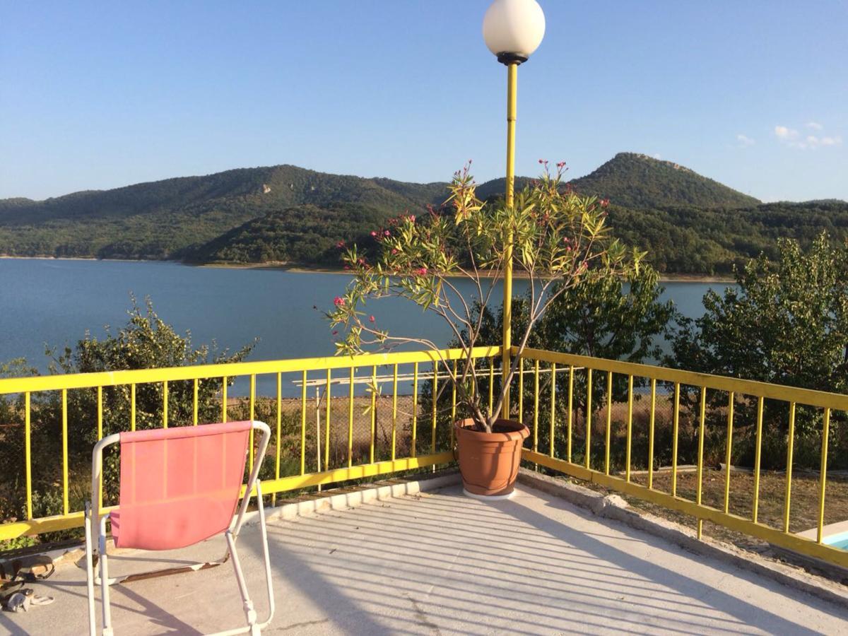 Family Hotel Belvedere Dulgopol Экстерьер фото